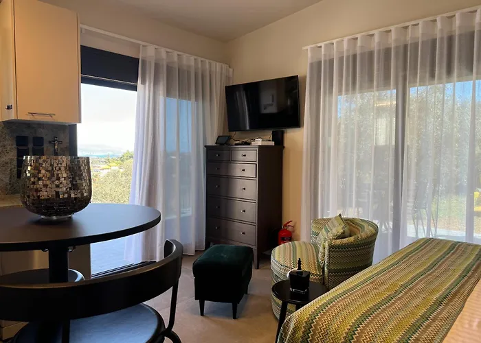 Aelia Horizon Villas - Corinthia